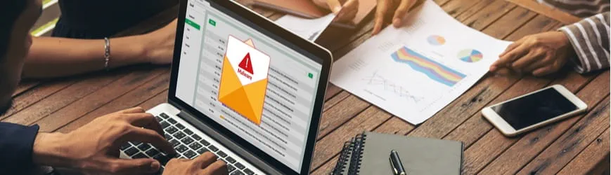 Un salarié consulte sa boite mail et reçoit un mail frauduleux. 