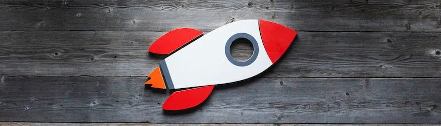 Une fusée, qui symbole la propulsion de parcours professionnel qu’offrent le bilan de compétences et le conseil en évolution professionnelle
