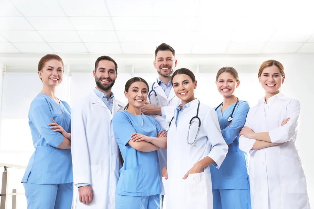 Gezielte Ärztevermittlung mit Branchenexpertise Gezielte Ärztevermittlung mit Branchenexpertise