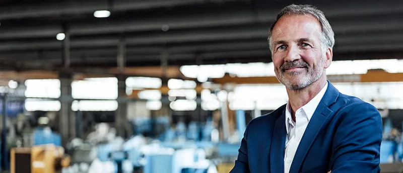 Geschäftsmann in der Produktion