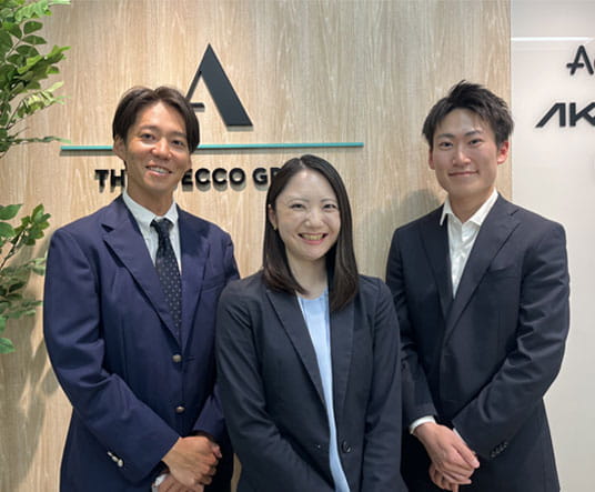 福岡支社の様子