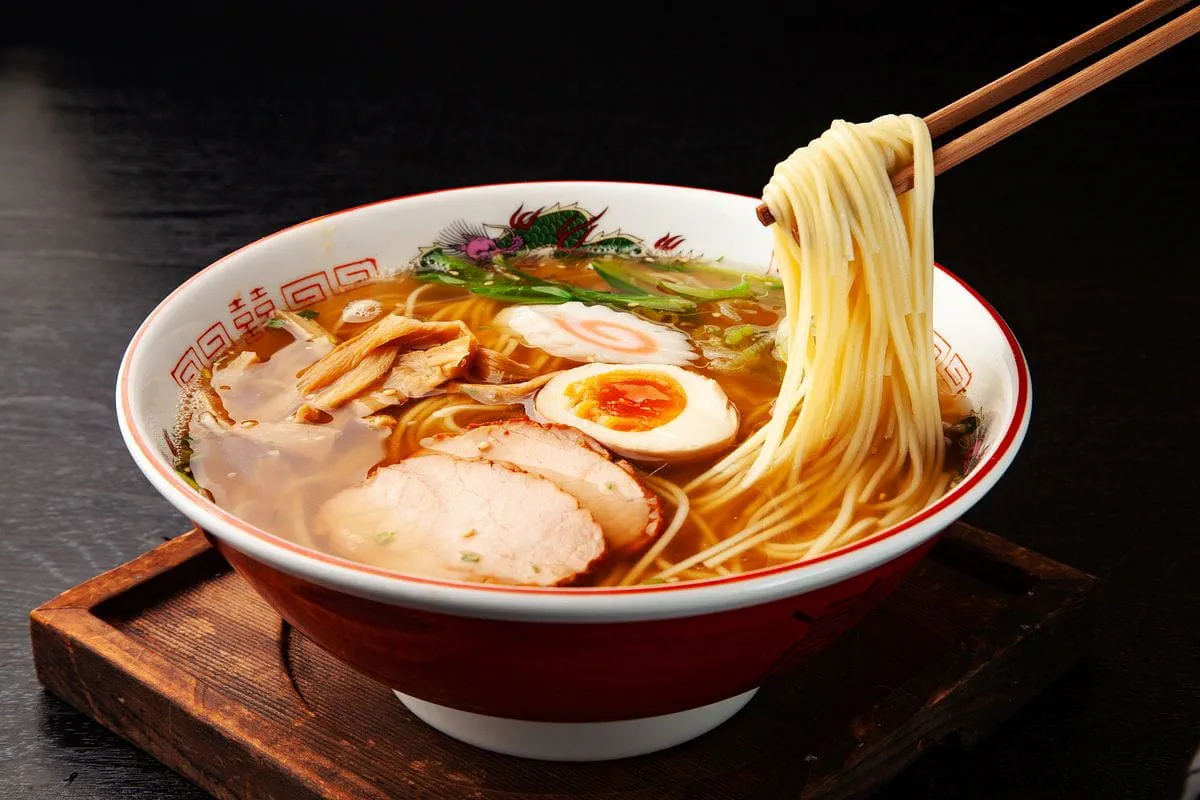 【外国人の方向け】日本のラーメンの種類と特徴とは？注文方法やマナーを解説