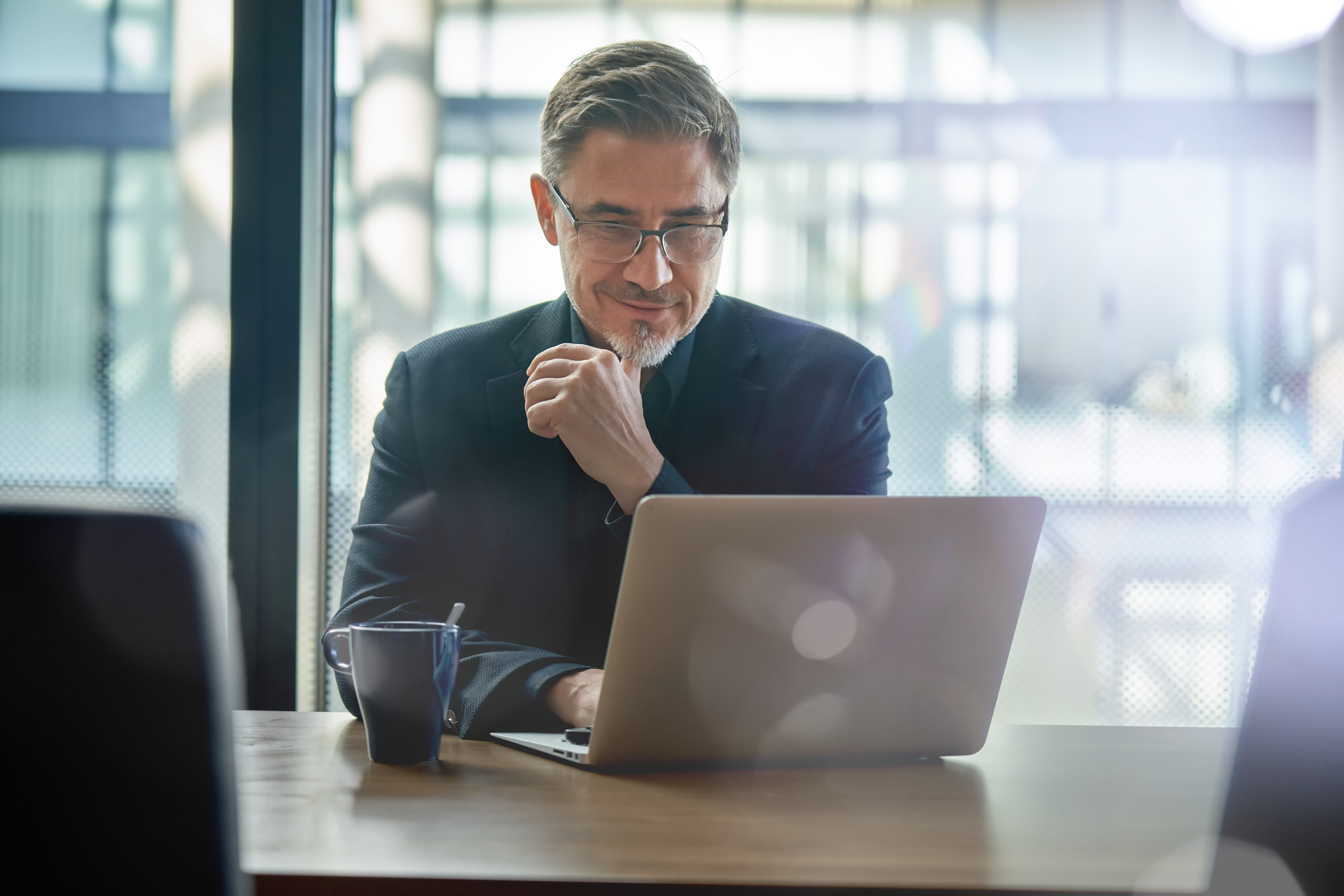 Middle-aged professional business manager searched for new jobs and explores new opportunities. Middle-aged professional business manager searched for new jobs and explores new opportunities.