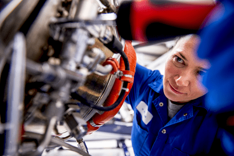 Mitarbeiterin Automotive