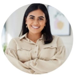 Beyza, 32