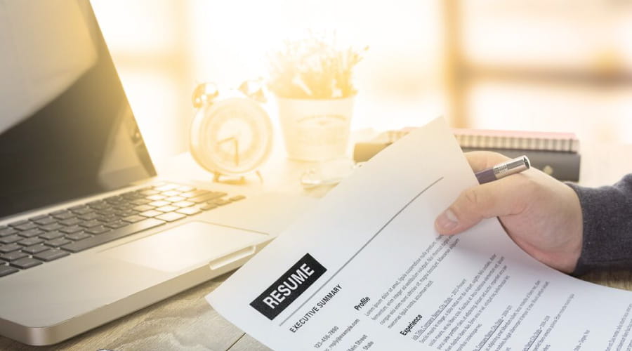 cardEffective ways to make your CV stand out