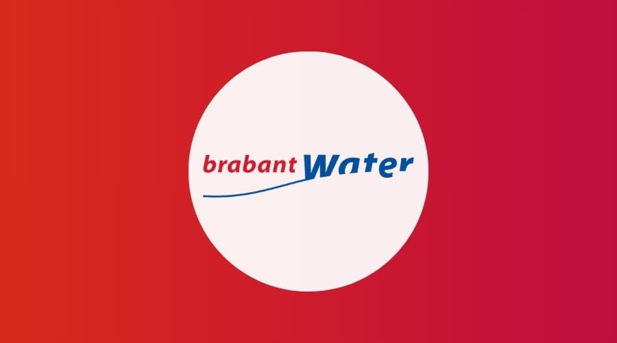 Brabant Water logo met een rode achtergrond