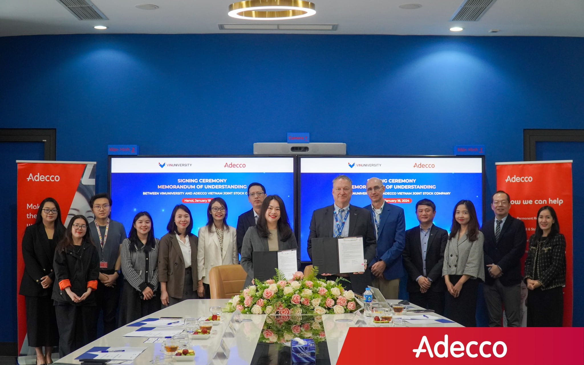 signing_mou_Adecco_Vietnam_Vin_university_1